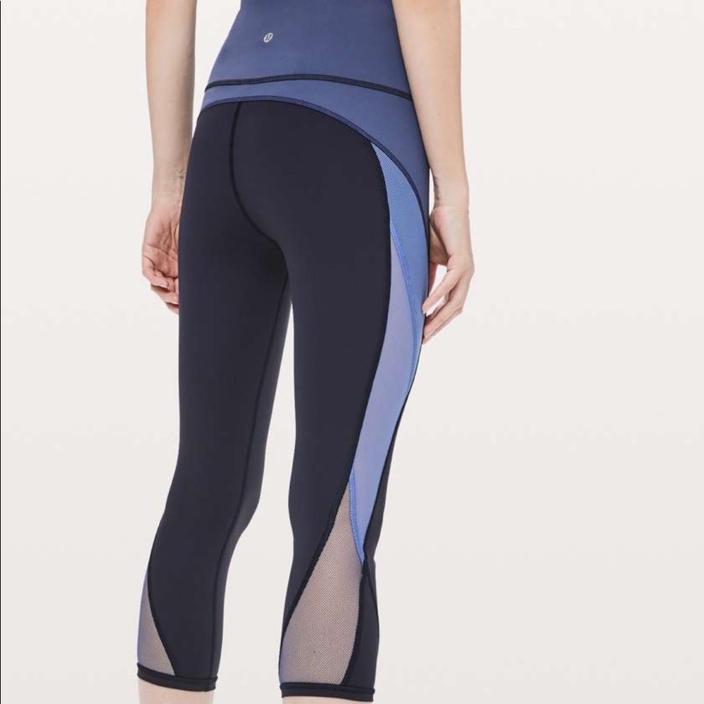 NWT lululemon Colour Me Ombré Crops Sz 10 blue